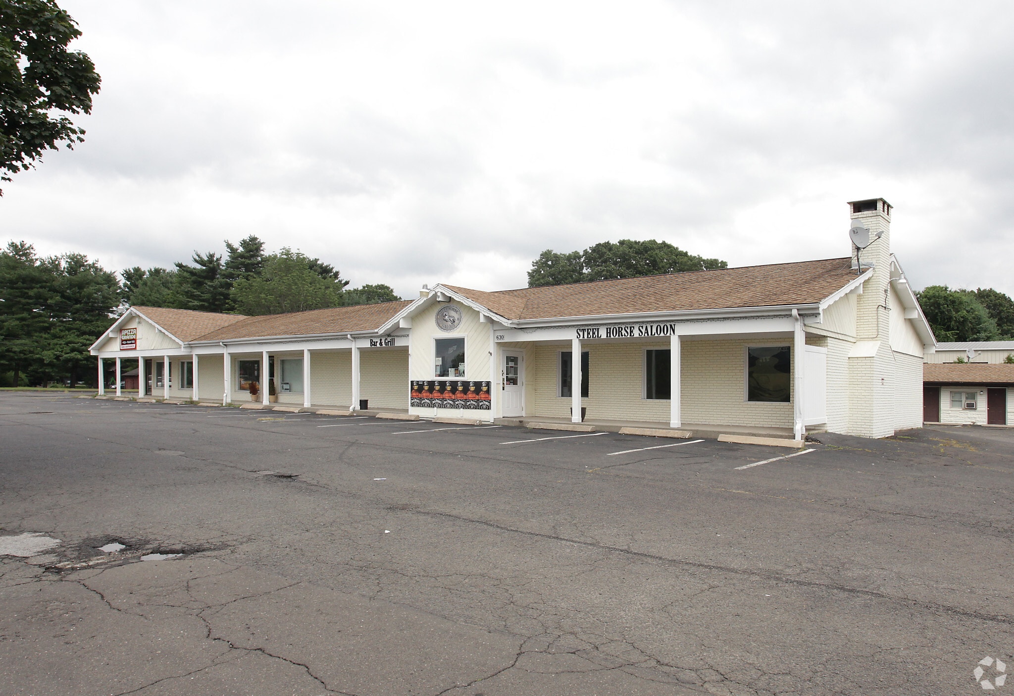 630 Washington Ave, North Haven, CT à vendre Photo principale– Image 1 sur 12