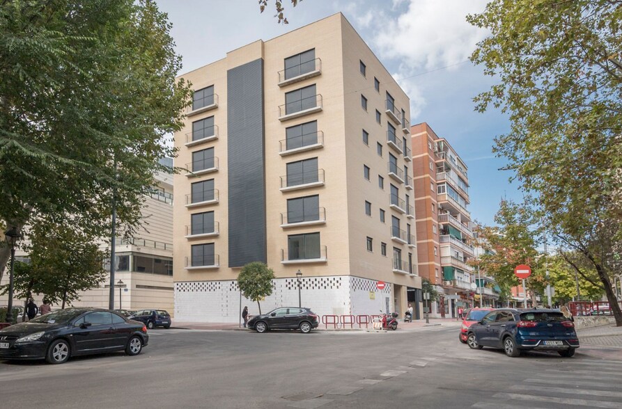 Calle Huesca, 6, Móstoles, Madrid à louer - Photo de l’immeuble – Image 2 sur 4