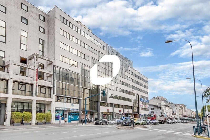 Bureau dans Pantin à louer - Photo de l’immeuble – Image 1 sur 14