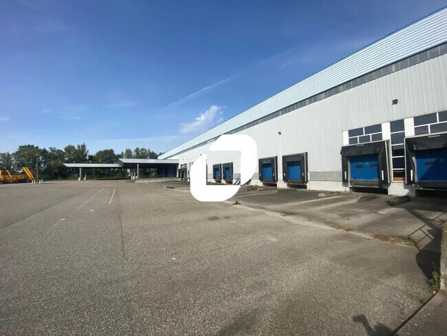 Plus de détails pour Industriel/Logistique à louer