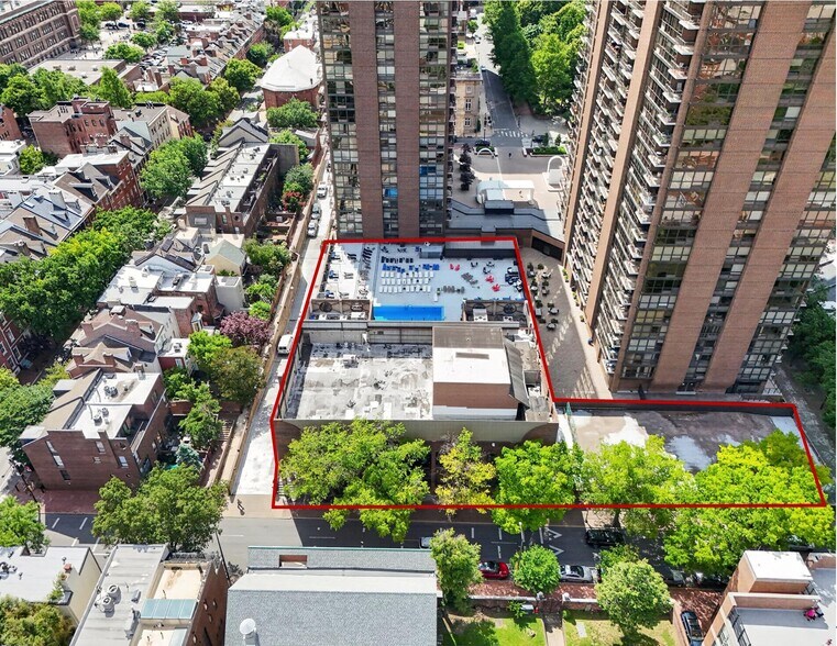 220-250 S 5th St, Philadelphia, PA à vendre - Photo de l’immeuble – Image 1 sur 7