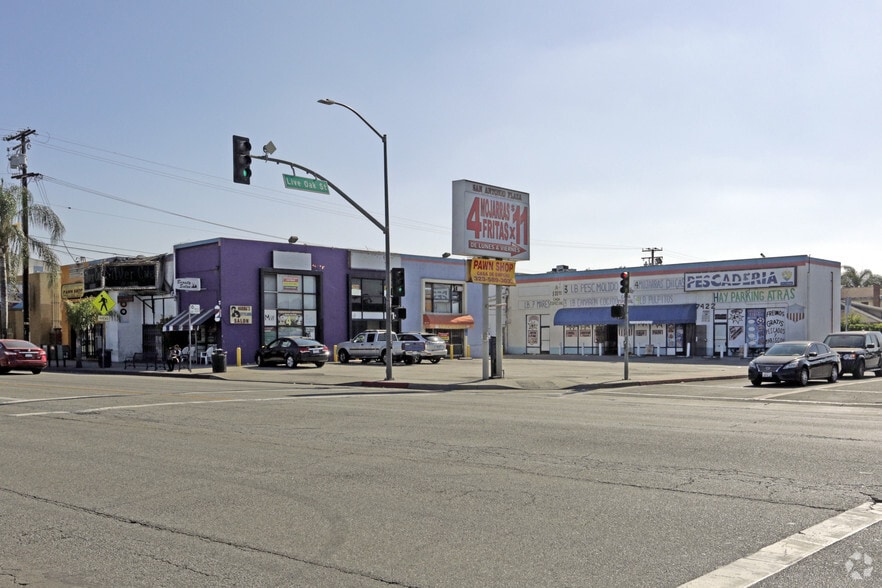 7412-7422 Pacific Blvd, Huntington Park, CA à louer - Photo principale – Image 2 sur 4