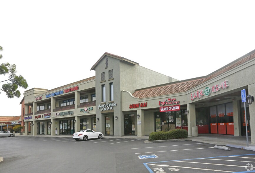 1706-1820 N Milpitas Blvd, Milpitas, CA à louer - Photo de l’immeuble – Image 3 sur 4
