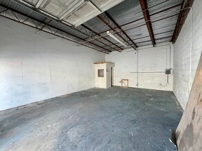 4101-4119 Bandy Blvd, Fort Pierce, FL à louer Photo intérieure– Image 1 sur 5