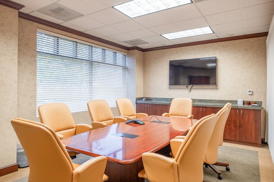 606 SE 117th Ave, Vancouver, WA à vendre - Photo de l’immeuble – Image 3 sur 6