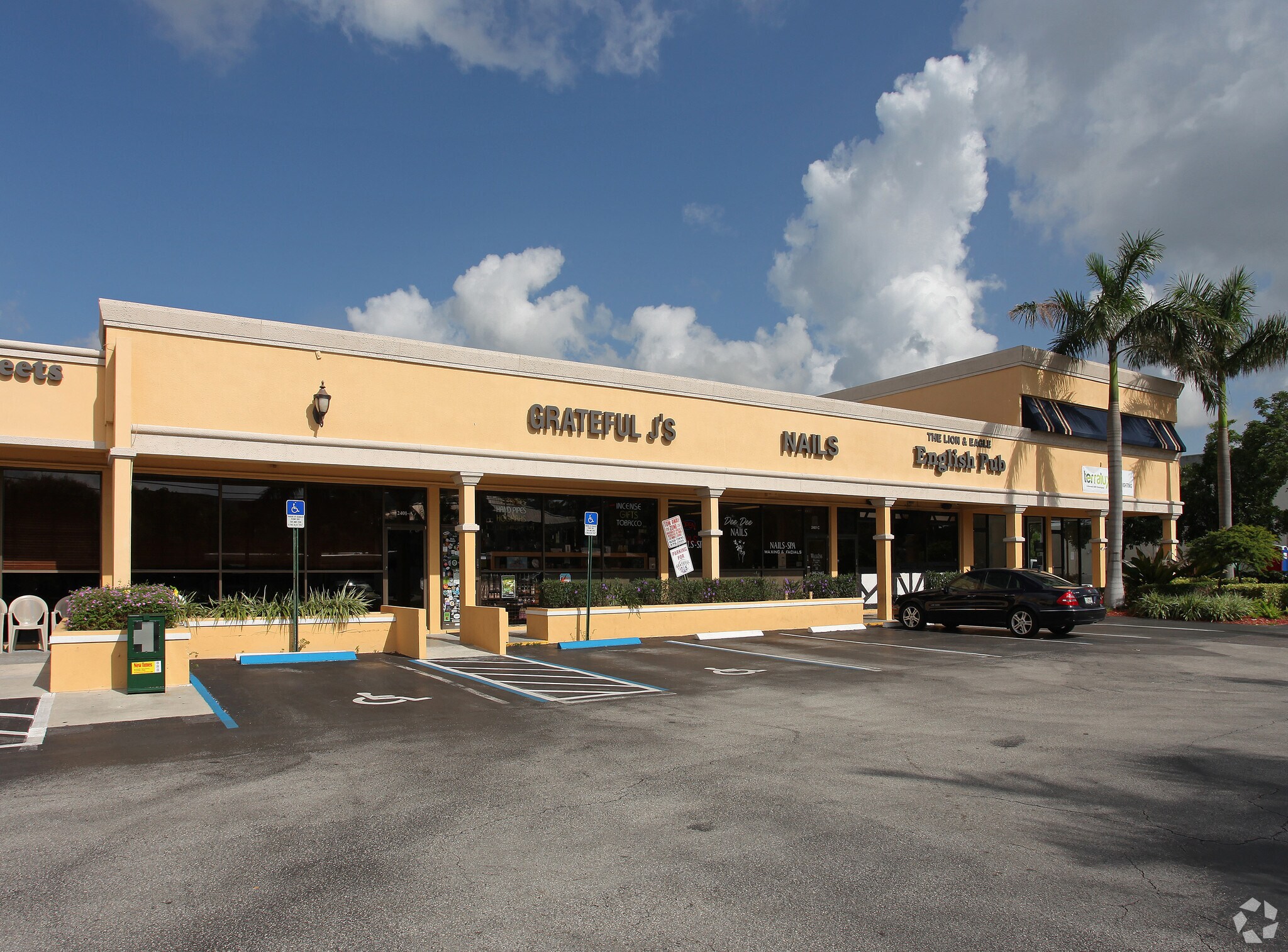 2401 N Federal Hwy, Boca Raton, FL à louer Photo principale– Image 1 sur 4
