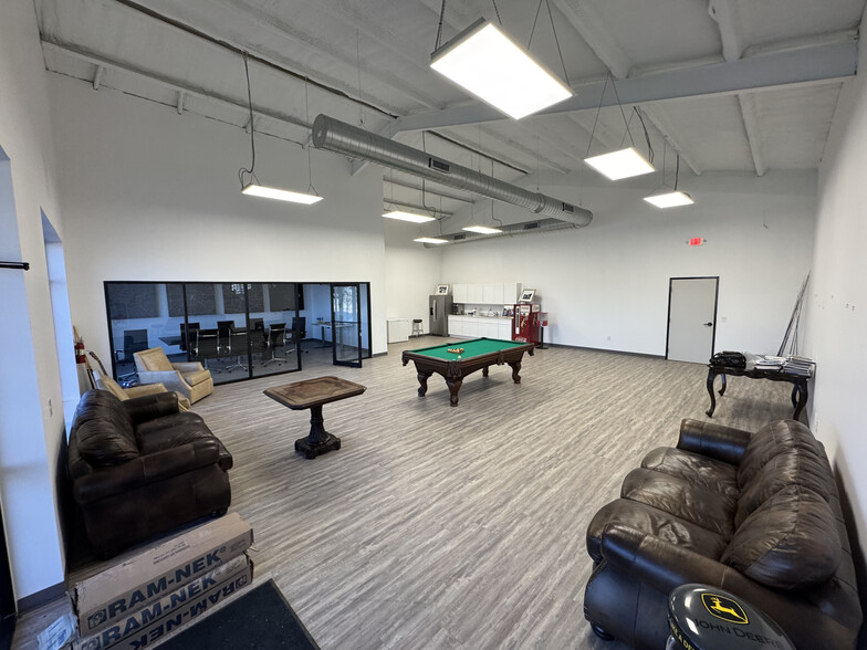 263 Ranch Trail, Rockwall, TX à louer - Photo de l’immeuble – Image 3 sur 15