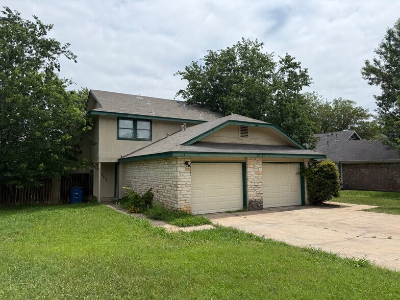 12307 Deer Falls Dr, Austin, TX à vendre - Photo de l’immeuble – Image 2 sur 22
