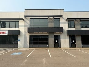400 Mackenzie Blvd, Fort McMurray, AB à louer Photo de l’immeuble– Image 1 sur 10