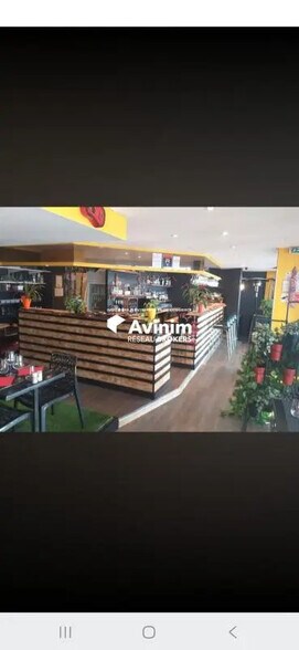 Local commercial dans Port-de-Bouc à louer - Photo intérieure – Image 3 sur 7