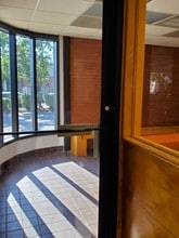 720 Jackson St, Herndon, VA à louer Photo intérieure– Image 2 sur 19