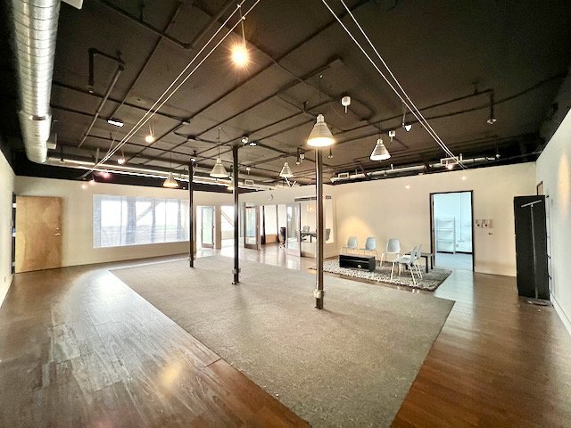7813-7815 Beverly Blvd, Los Angeles, CA à louer - Photo intérieure – Image 1 sur 20