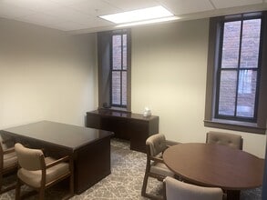 215 S Main St, Council Bluffs, IA à louer Photo intérieure– Image 2 sur 7