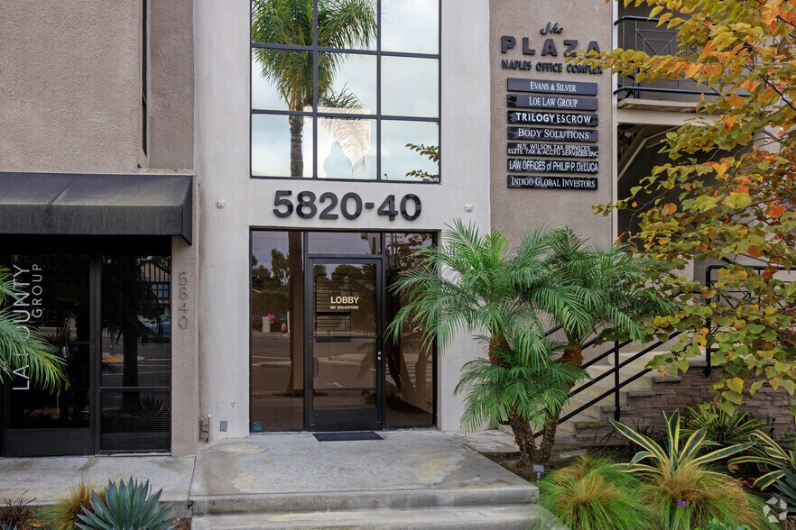5820-5840 E Naples Plz, Long Beach, CA à louer - Photo de l’immeuble – Image 2 sur 4