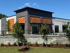4451 S Poinciana Blvd, Kissimmee, FL à louer Photo intérieure– Image 2 sur 2