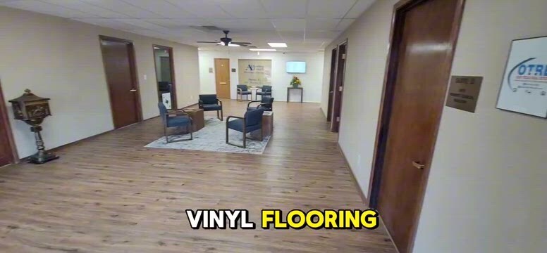 3311-3313 81st St, Lubbock, TX à louer - Vidéo sur l’annonce professionnelle – Image 2 sur 25
