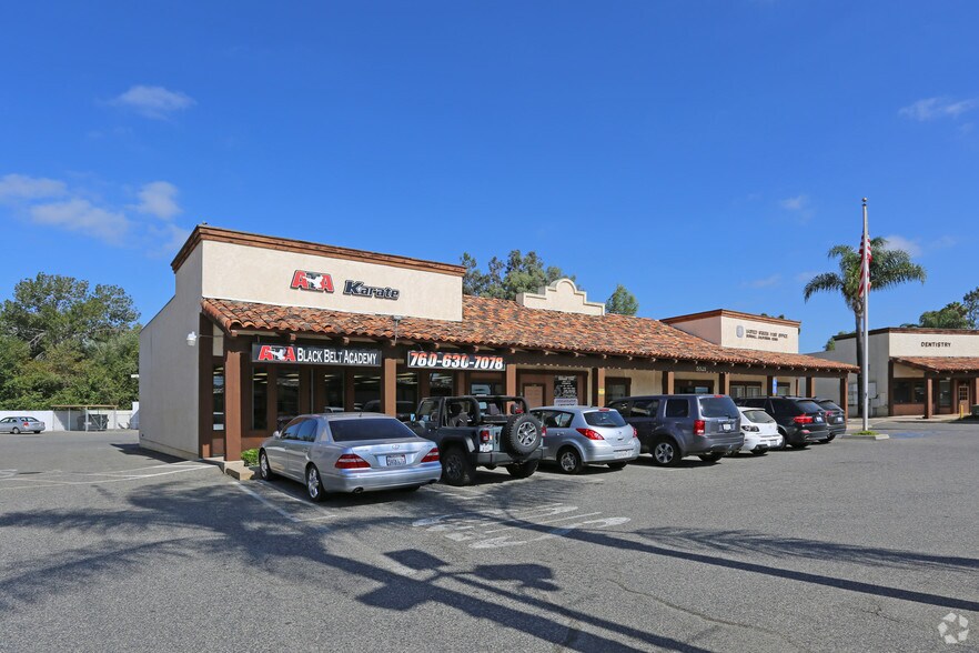 5517-5527 Mission Rd, Bonsall, CA à louer - Photo principale – Image 3 sur 8