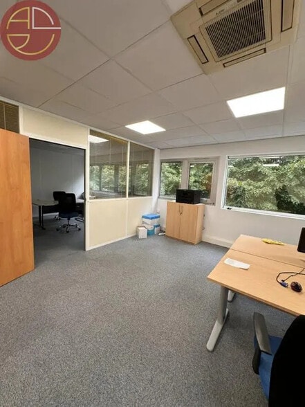 Bureau dans CASTELNAU-D'ESTRETEFONDS à louer - Photo de l’immeuble – Image 3 sur 4
