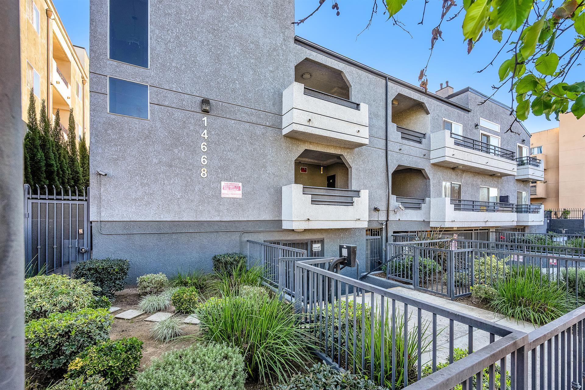 14668 Nordhoff St, Panorama City, CA à vendre Photo principale– Image 1 sur 28