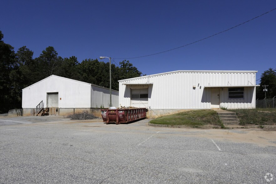 1788 Poplar Drive Ext, Greer, SC à louer - Photo de l’immeuble – Image 1 sur 4