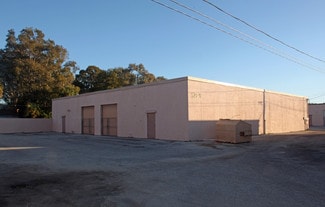 Plus de détails pour 3245 Fairfield Ave S, Saint Petersburg, FL - Industriel/Logistique à louer