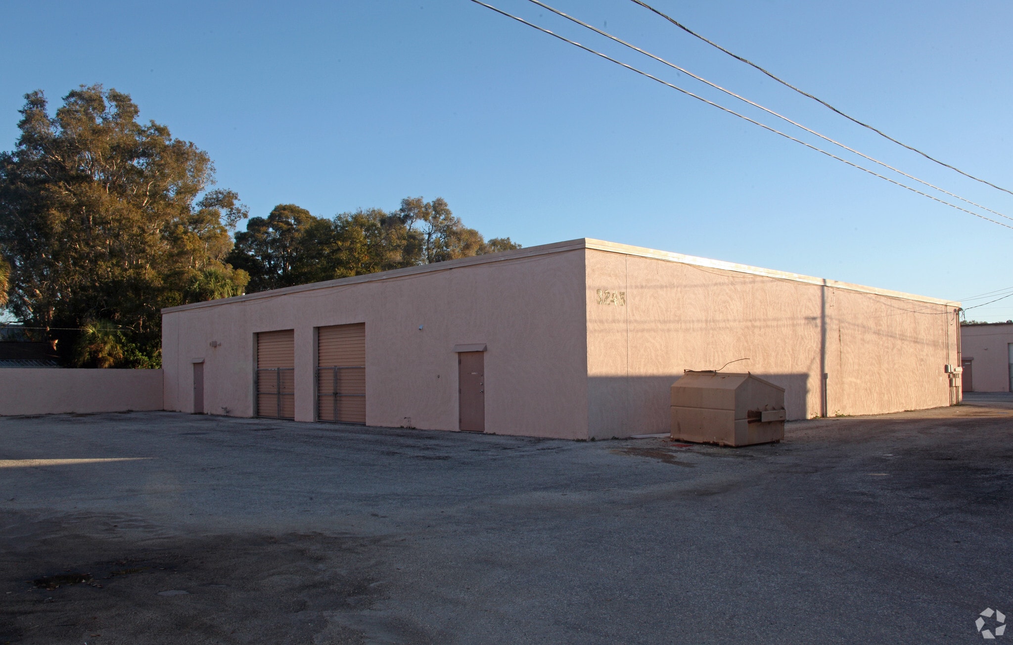 3245 Fairfield Ave S, Saint Petersburg, FL à louer Photo principale– Image 1 sur 6