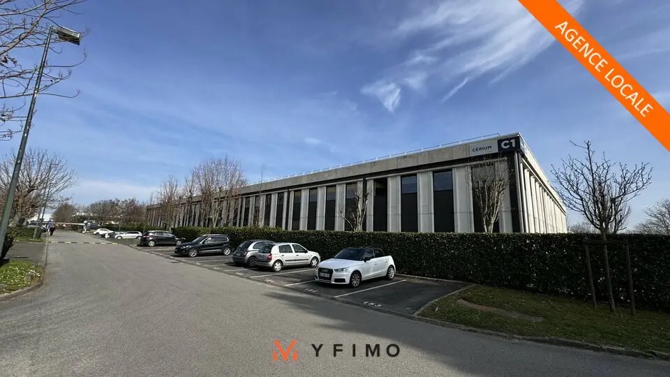 Bureau dans Cergy à louer - Photo de l’immeuble – Image 2 sur 14