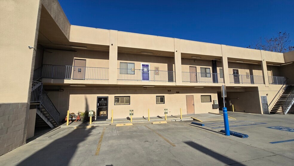 1103 S San Gabriel Blvd, San Gabriel, CA à louer - Photo de l’immeuble – Image 3 sur 4