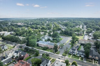 303 Broad St, Red Bank, NJ - VUE AÉRIENNE vue de carte - Image1
