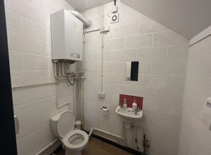 Delamare Rd, Cheshunt à louer Photo intérieure– Image 1 sur 4