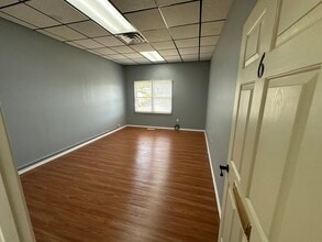 370 Neff Ave, Harrisonburg, VA à louer Photo intérieure– Image 1 sur 3