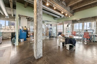 6363 Wilshire Blvd, Los Angeles, CA à louer Photo intérieure– Image 2 sur 7