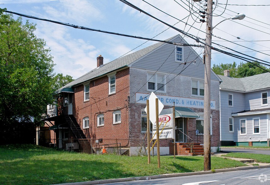 2907 Taylor Ave, Baltimore, MD à vendre - Photo principale – Image 1 sur 2