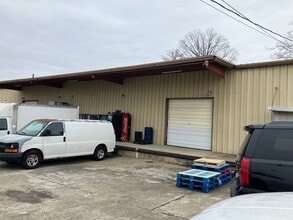 2100 S Lyerly St, Chattanooga, TN à louer Photo de l’immeuble– Image 2 sur 7