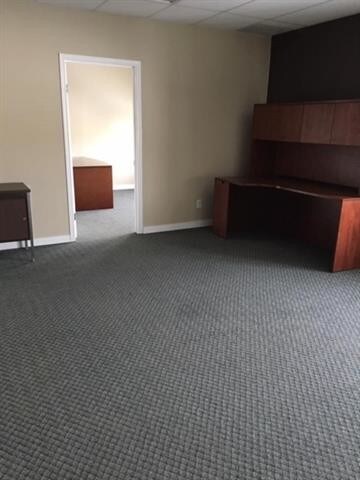 4816 35B St SE, Calgary, AB à vendre - Photo intérieure – Image 3 sur 8