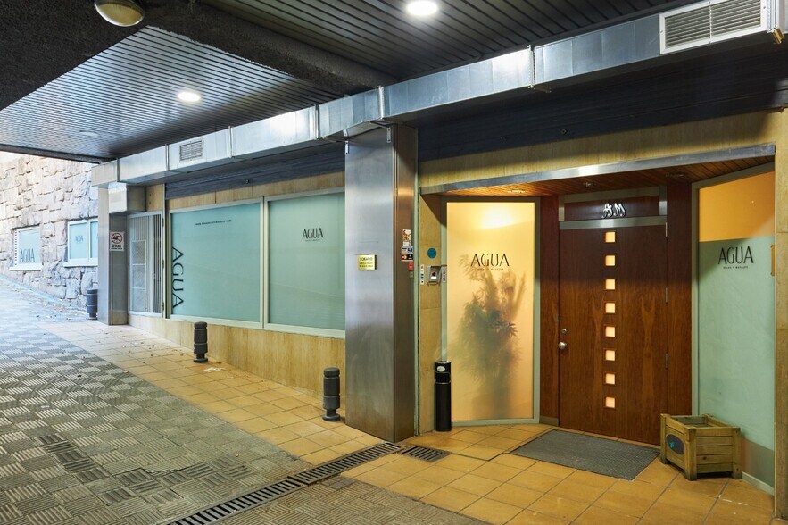 Calle Del Doctor Fleming, 44, Madrid, Madrid à vendre - Photo de l’immeuble – Image 1 sur 17
