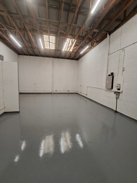 32 Glenpark St, Glasgow à louer - Photo de l’immeuble – Image 2 sur 4
