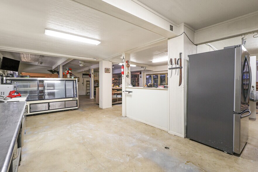 622 N Robb St, Trinity, TX à vendre - Photo intérieure – Image 3 sur 17