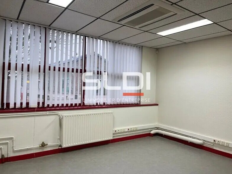 Bureau dans Le Creusot à louer - Photo intérieure – Image 2 sur 5