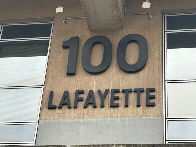 100 Cours Lafayette, Lyon à louer - Photo de l’immeuble – Image 2 sur 8