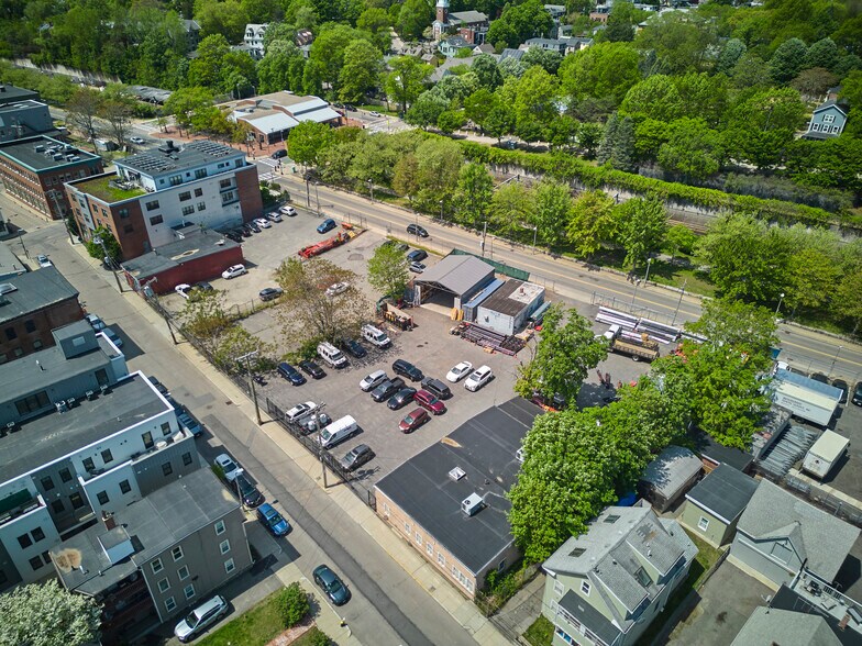113-115 Brookside Ave, Boston, MA à vendre - Photo principale – Image 1 sur 13