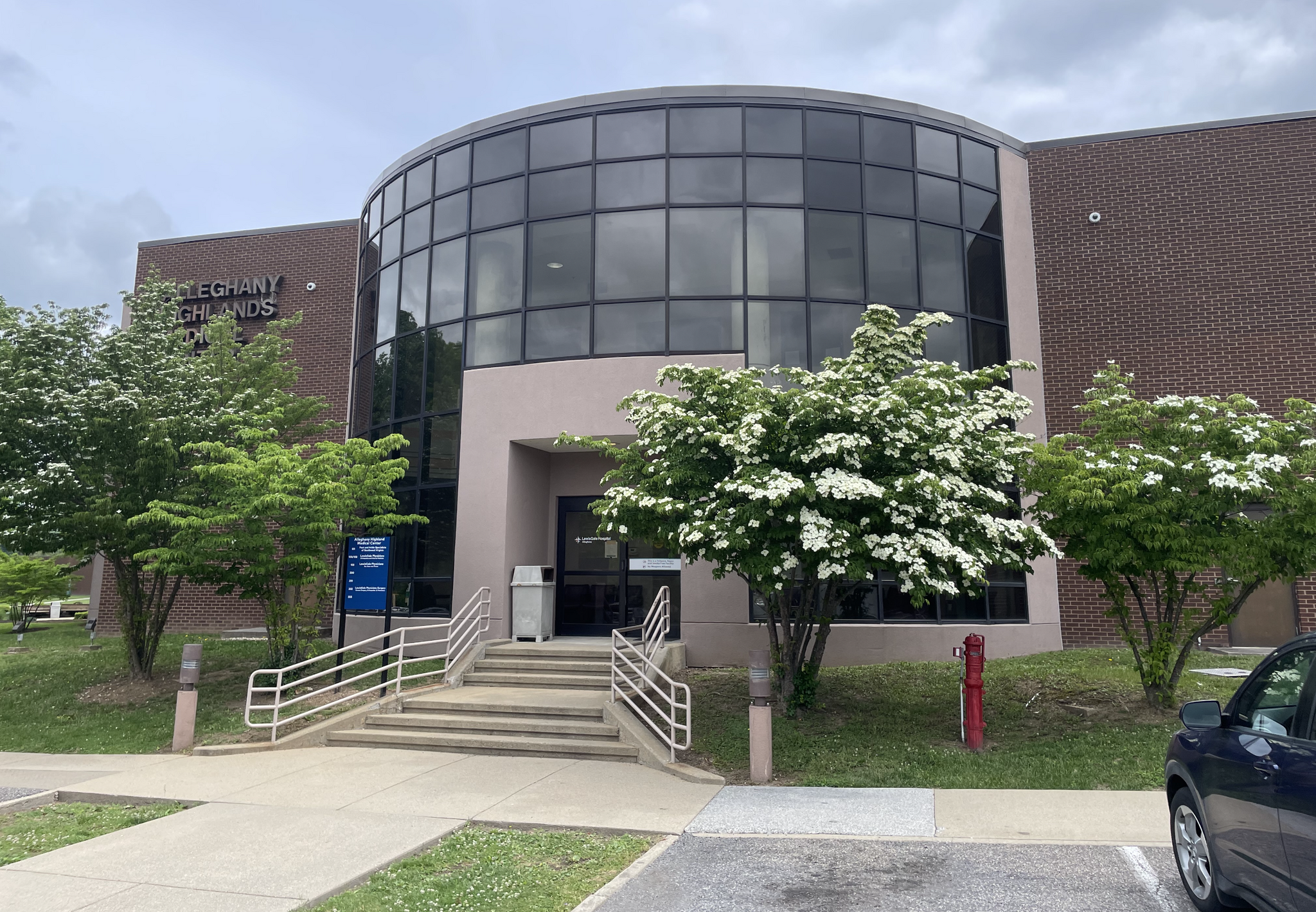 200 Arh Ln Suite 103 ln, Low Moor, VA à vendre Photo principale– Image 1 sur 4