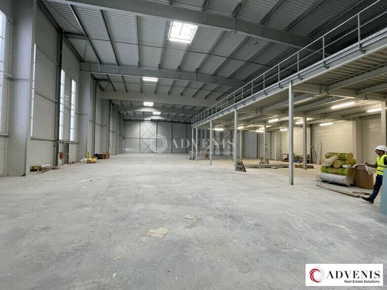 Industriel/Logistique dans Blanquefort à louer - Photo de l’immeuble – Image 2 sur 10