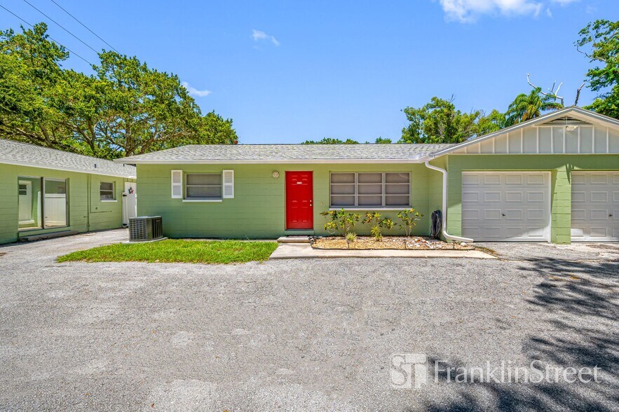 531-539 New York Ave, Dunedin, FL à vendre - Photo de l’immeuble – Image 3 sur 45