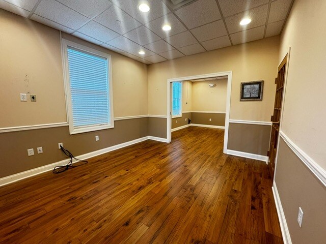 42 E Main St, Freehold, NJ à louer - Photo intérieure – Image 3 sur 27