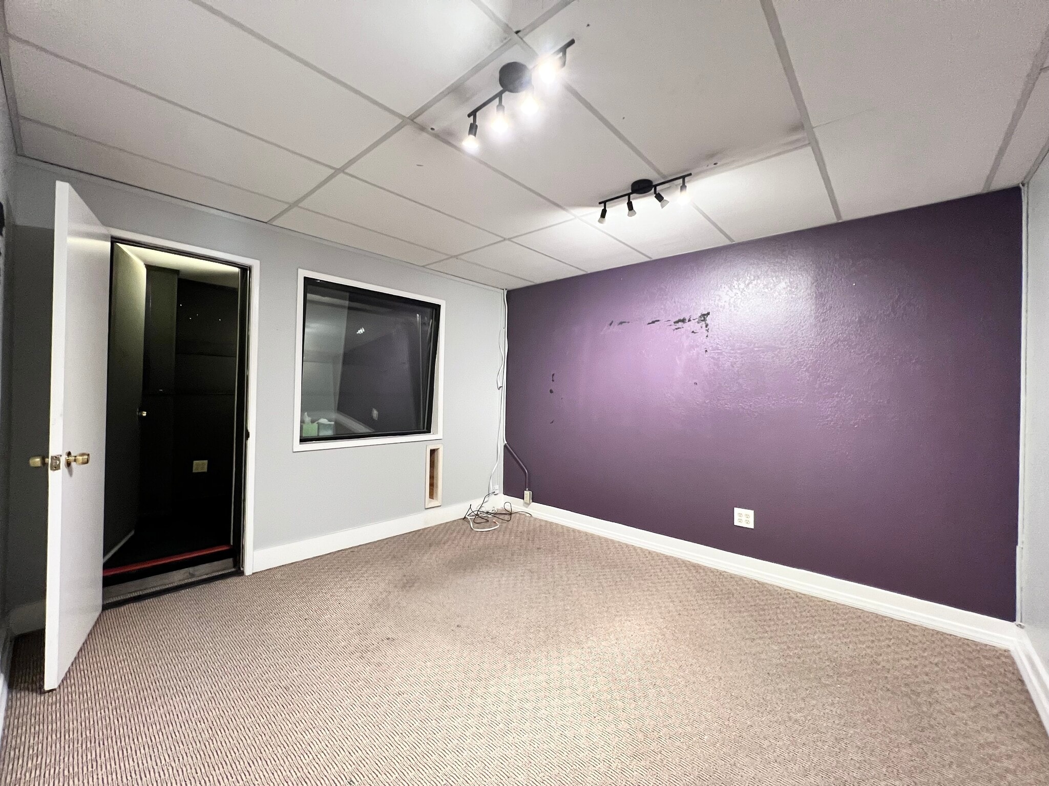 4419-4421 Lankershim Blvd, North Hollywood, CA à louer Photo intérieure– Image 1 sur 8