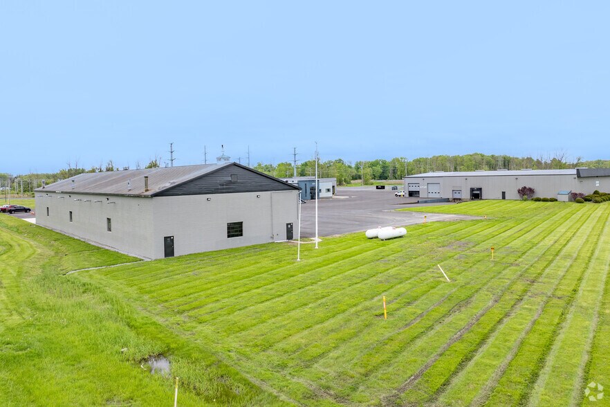 500 N Peterboro St, Canastota, NY à louer - Photo principale – Image 1 sur 8