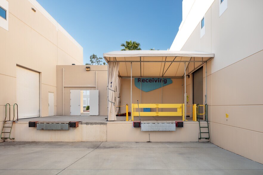6219 El Camino Real, Carlsbad, CA à louer - Photo de l’immeuble – Image 2 sur 15