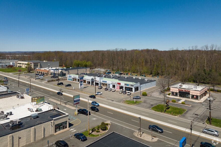 320 State Route 10, East Hanover, NJ à louer - Aérien – Image 2 sur 3