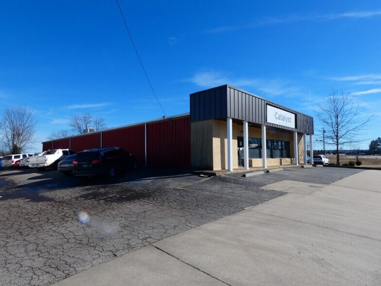 5707-5719 Jenny Lind Rd, Fort Smith, AR à vendre - Photo de l’immeuble – Image 3 sur 27